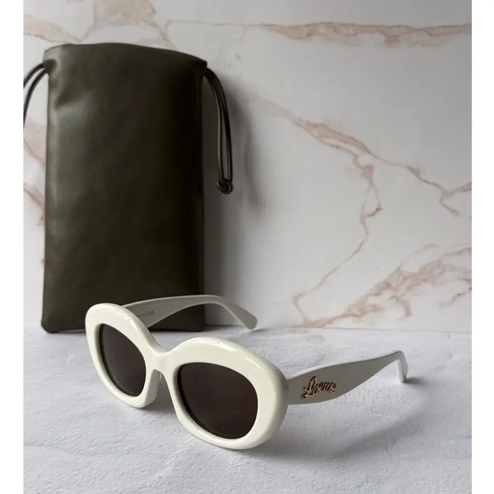 Loewe LW40153I Curvy Sunglasses in White